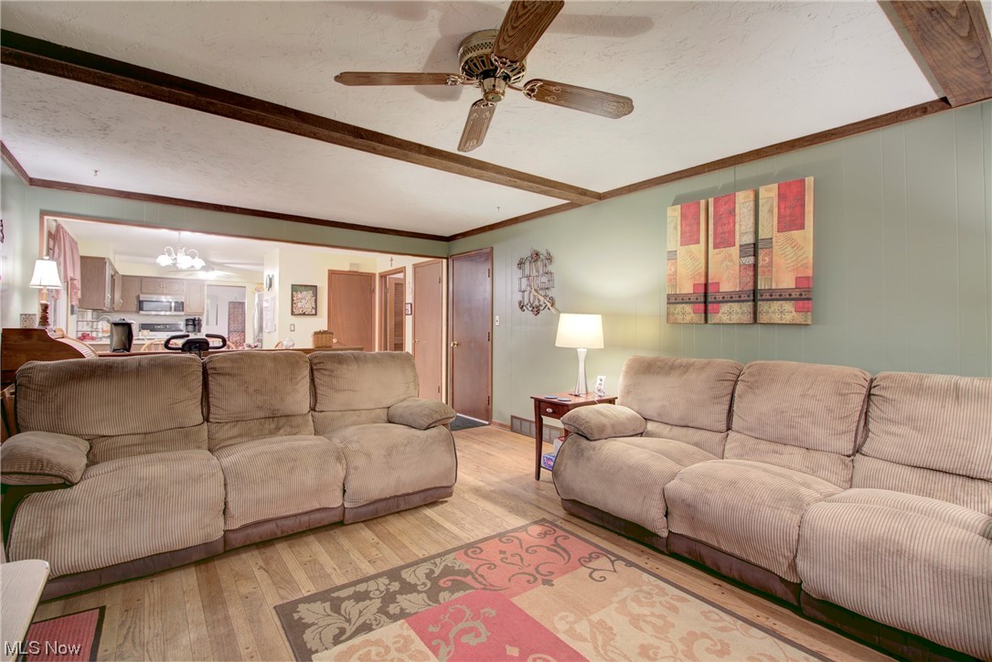 Baldwin Crk 03 - Residential