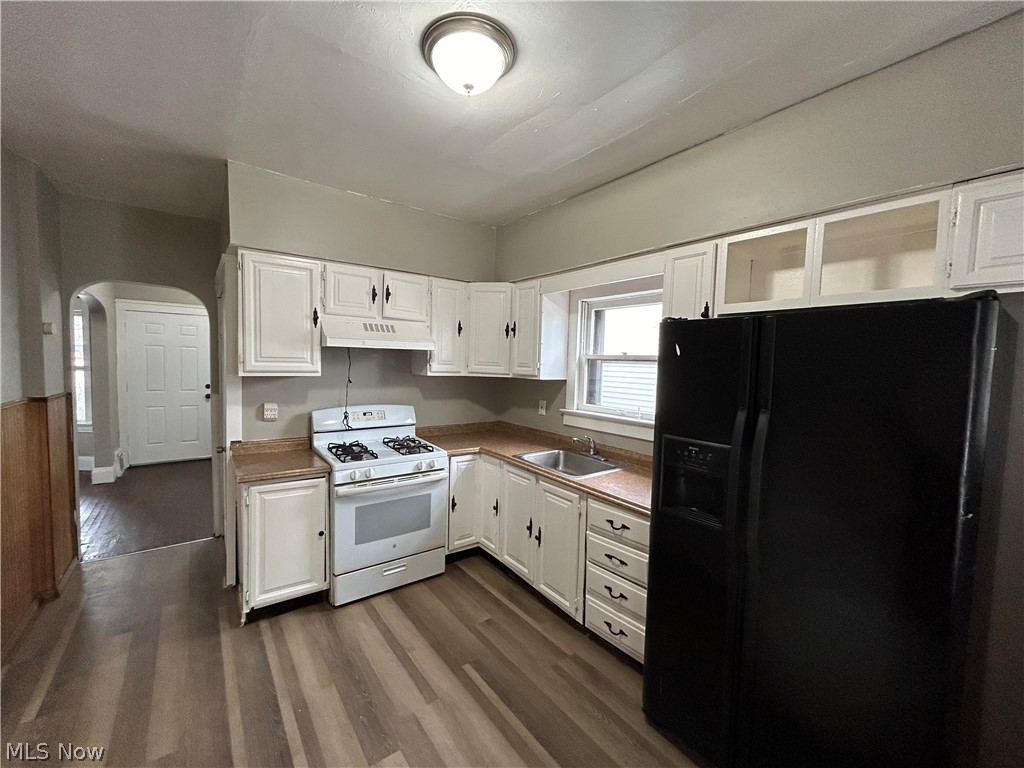 Wellington Realty Companys Su - Residential Lease
