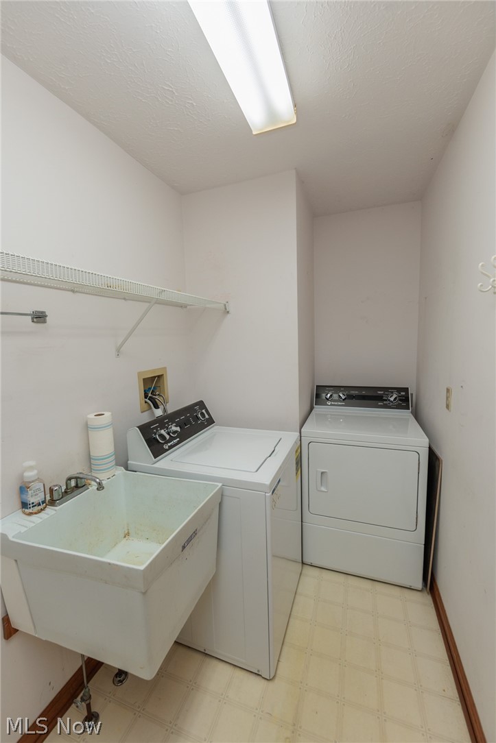 Gateway Center Condos - Residential