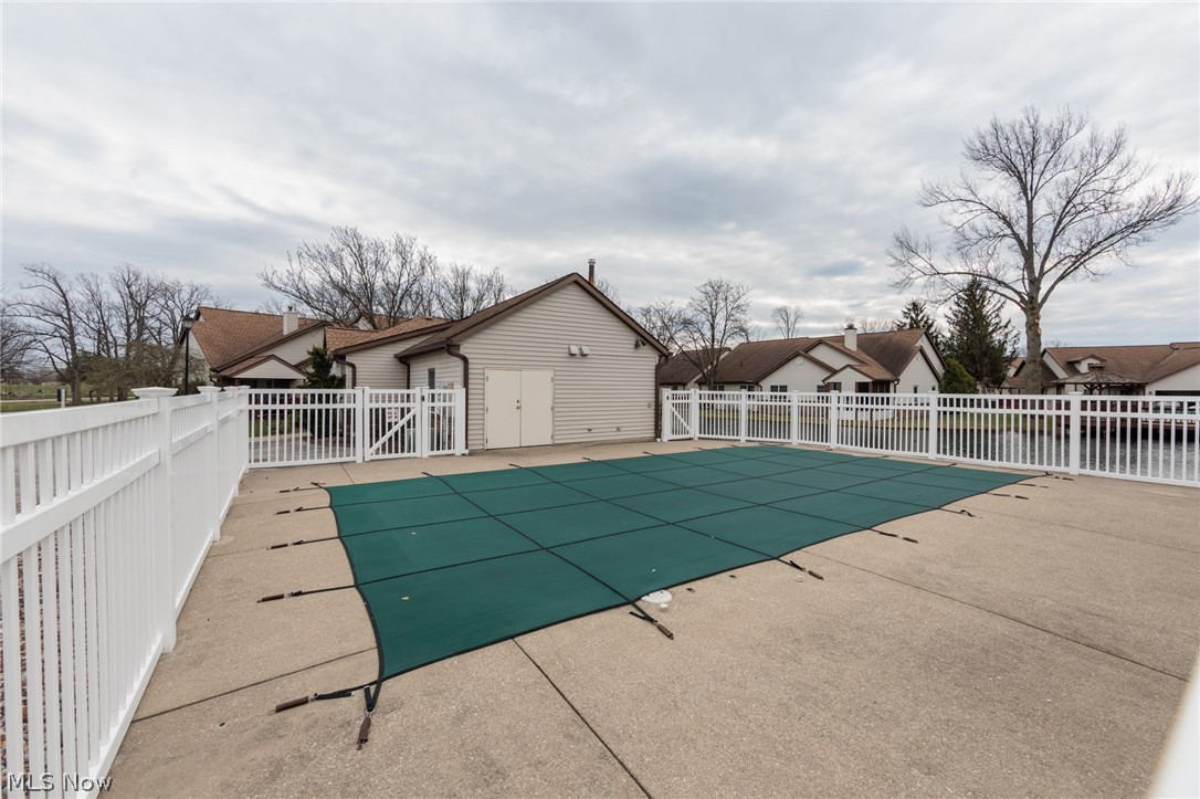 Gateway Center Condos - Residential