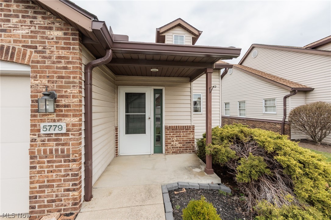 Gateway Center Condos - Residential