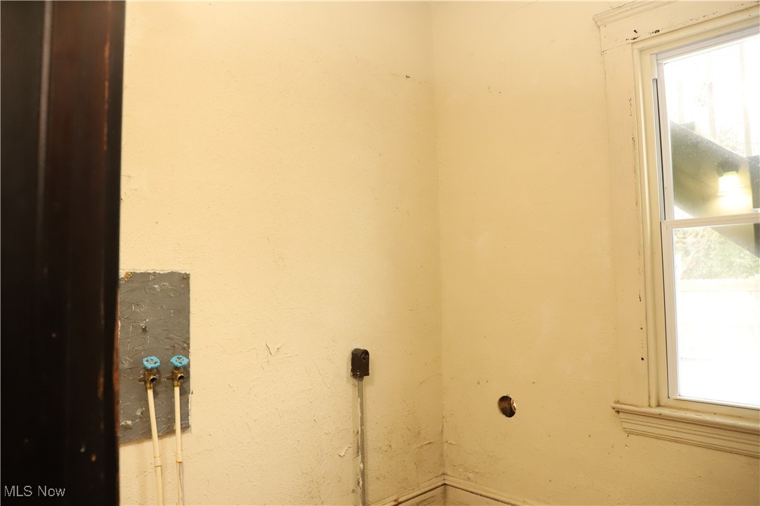 Curtiss Ambler Realty Co - Residential