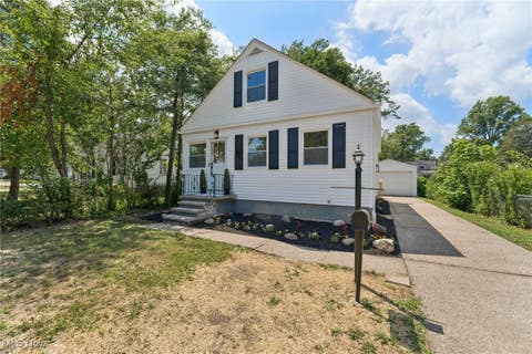 Photo for 162 Mull Avenue