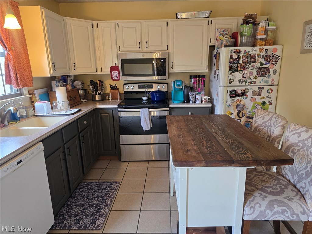 Oaks Condo Dev - Residential