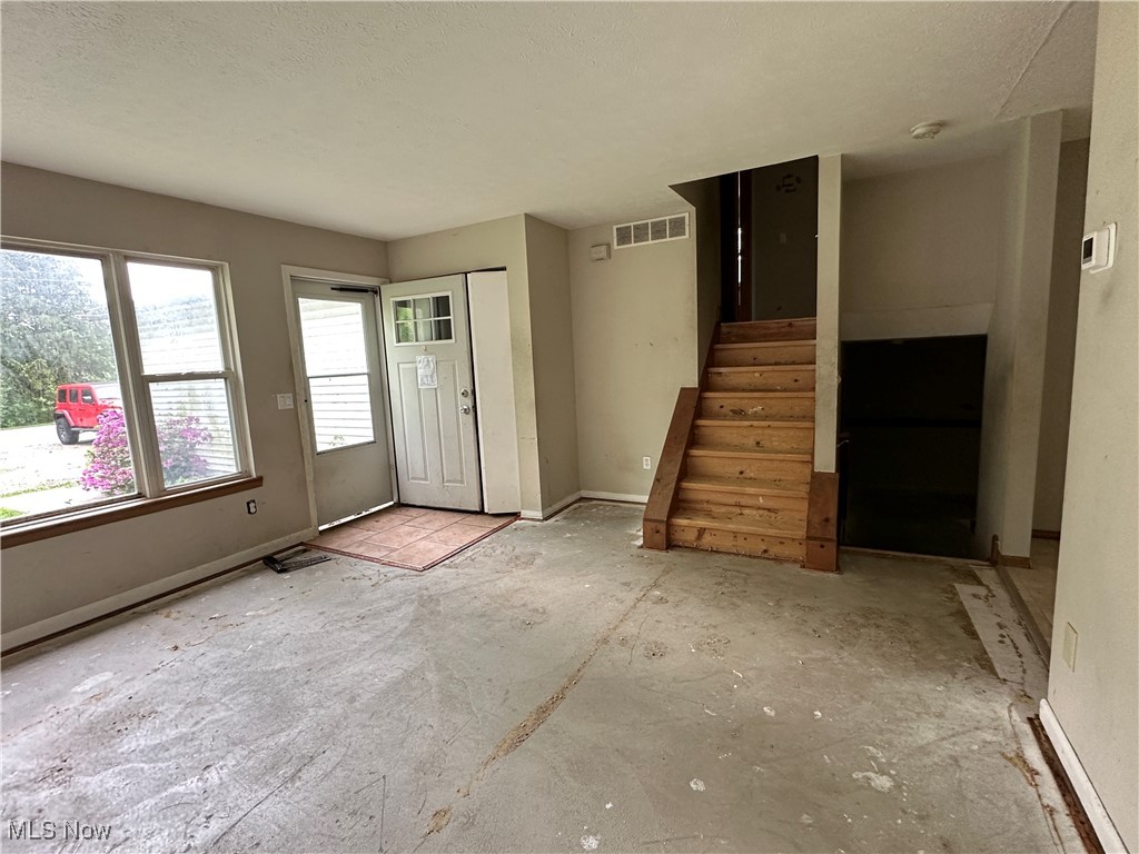 5114 Liberty Avenue, Lorain, Ohio image 3