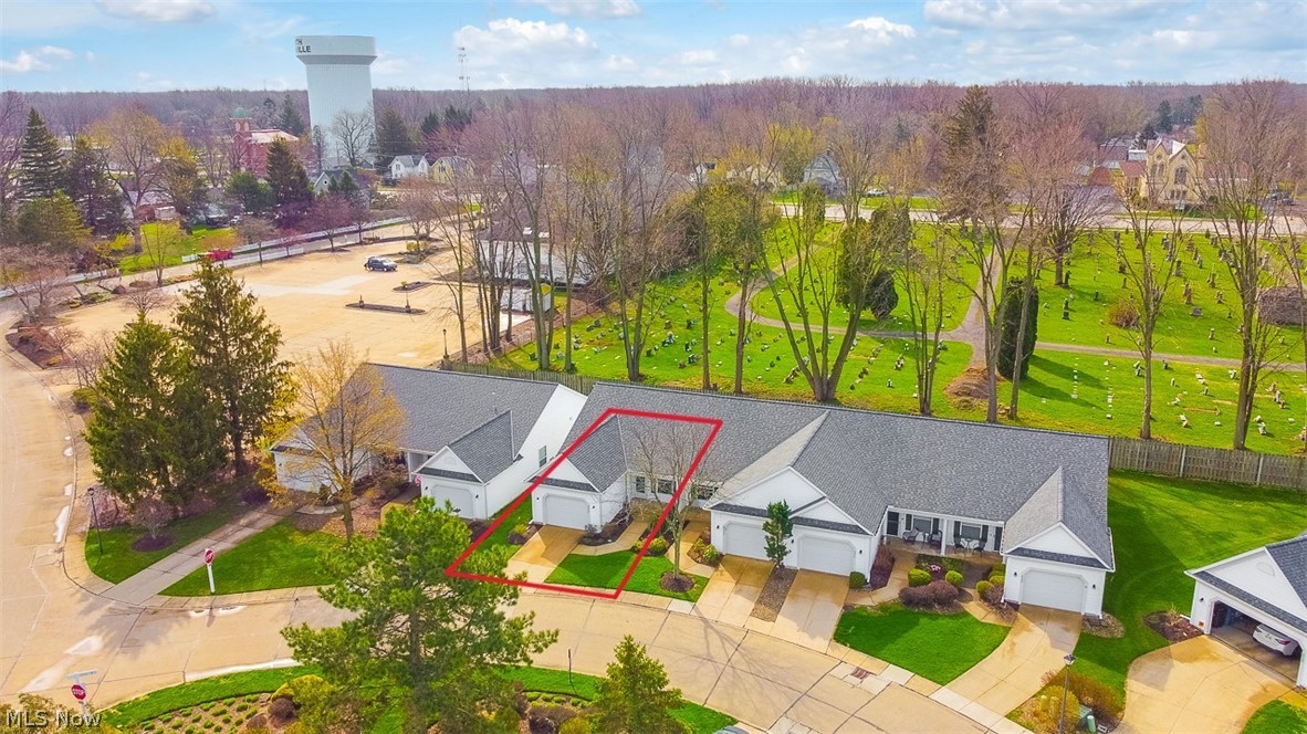 Cottages/Savannah Condo Ph 02 - Residential