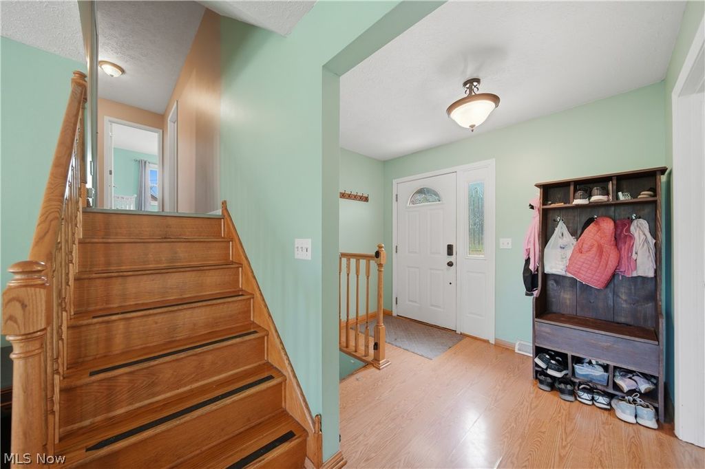Photo of 11205 Merrimack Avenue NW, Hartville, OH 44632 (MLS # 5208857)