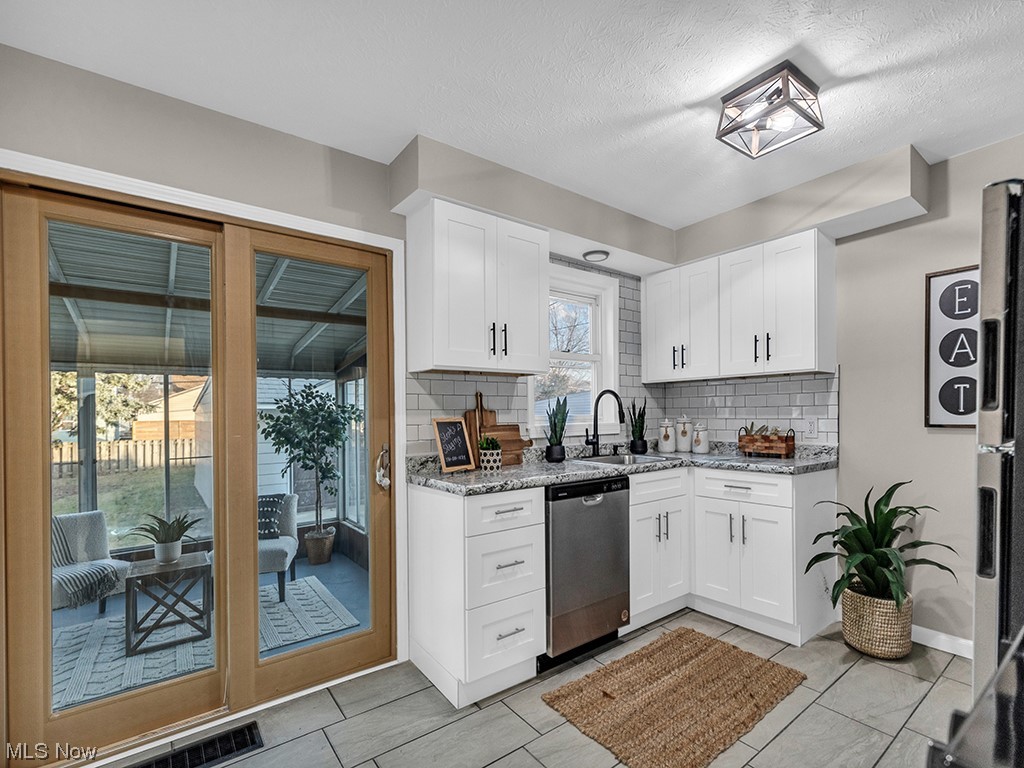 John Krackers - Residential