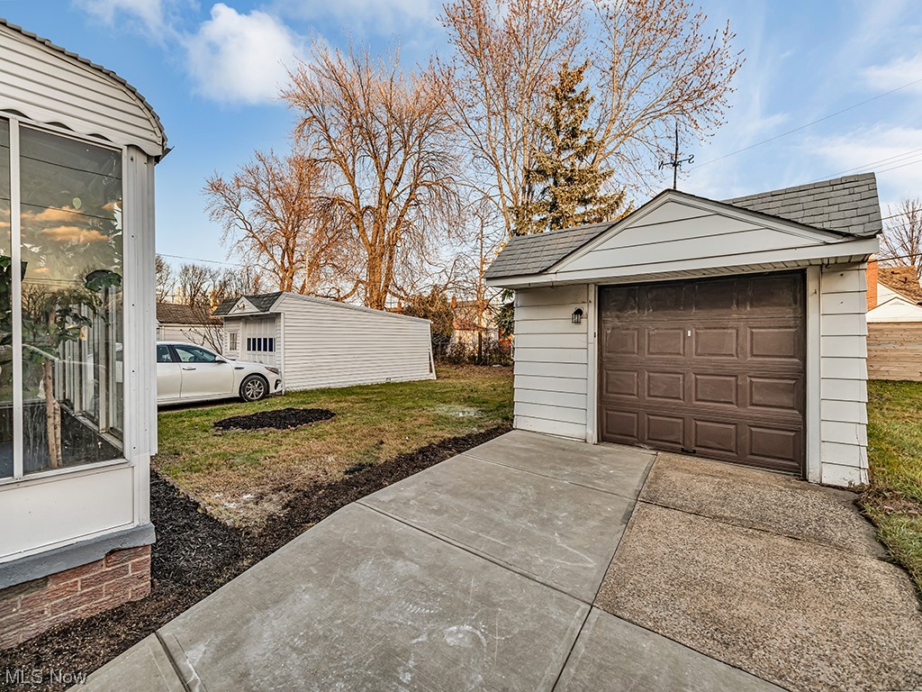 John Krackers - Residential