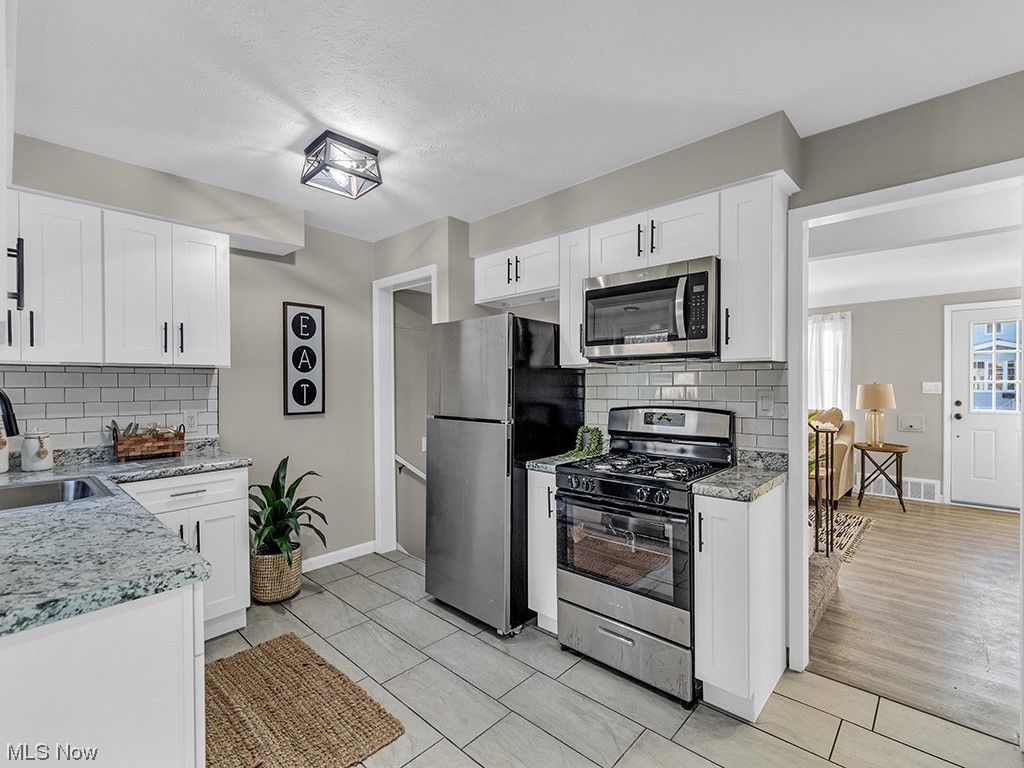 John Krackers - Residential