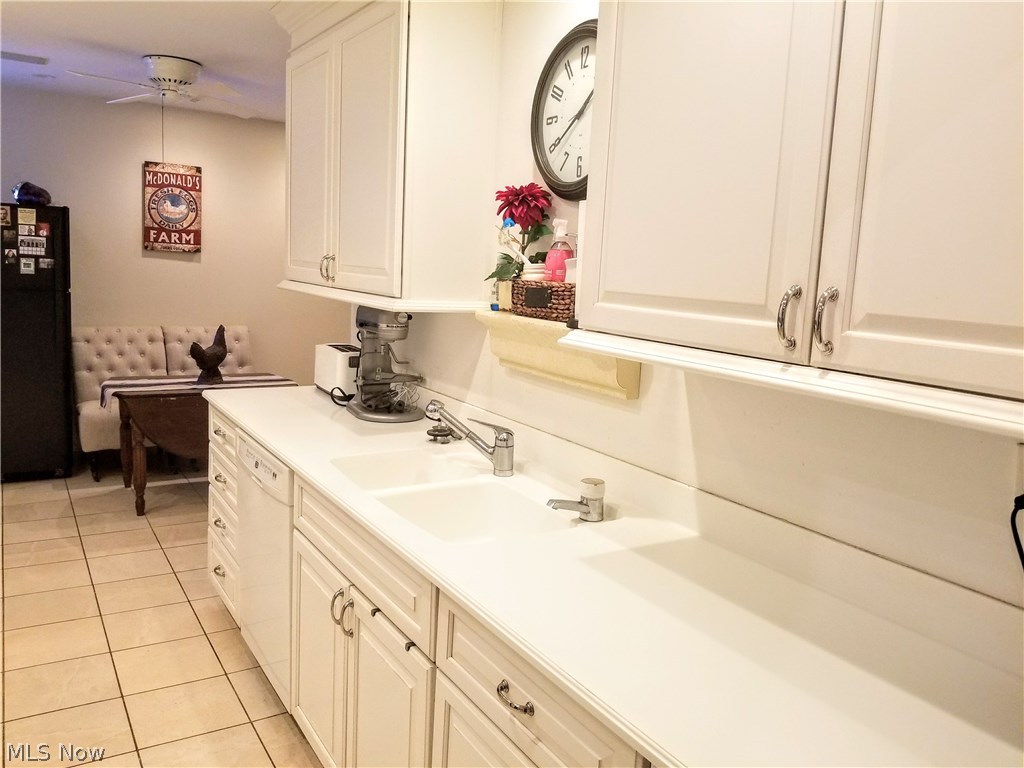 Moreland Courts Condo - Residential