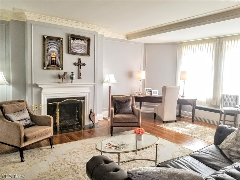 Moreland Courts Condo - Residential