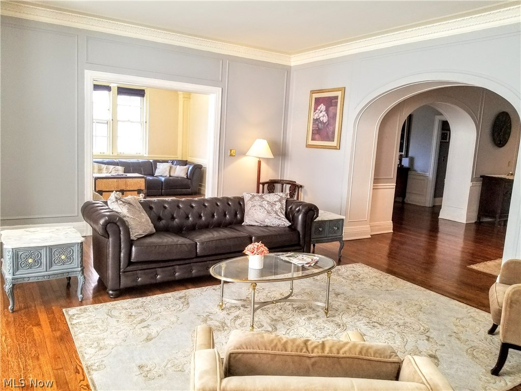 Moreland Courts Condo - Residential