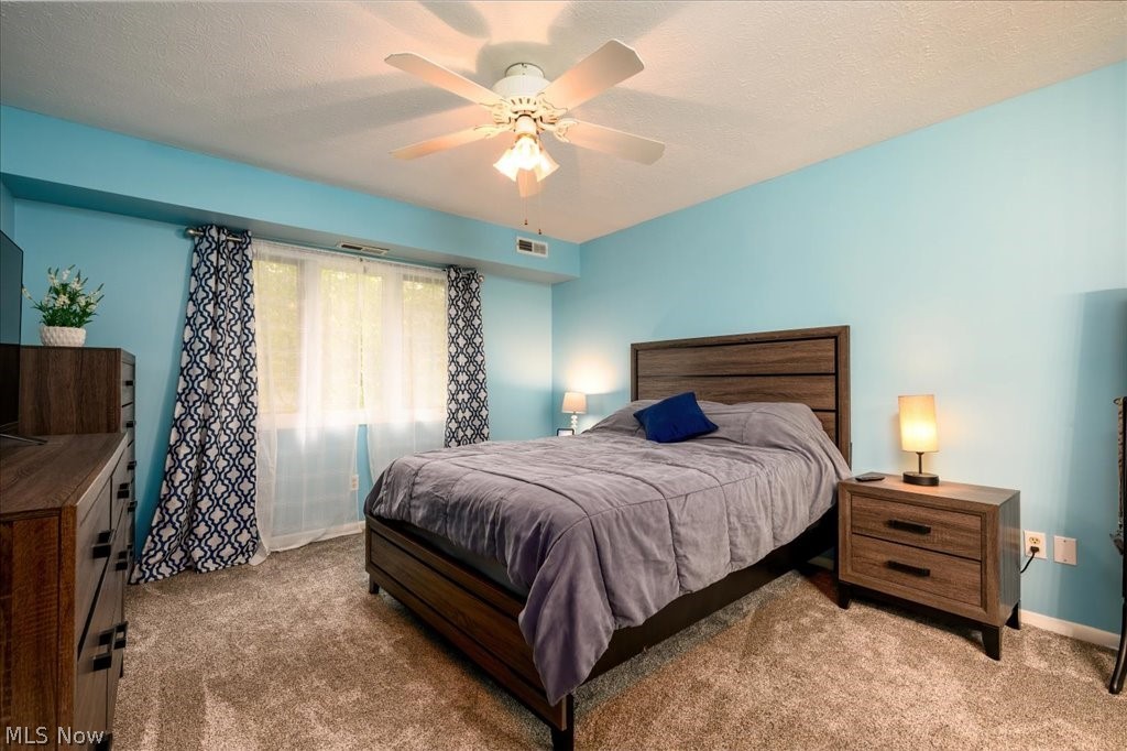 Hickory Ridge Condo - Residential