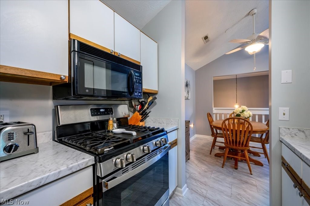 Hickory Ridge Condo - Residential