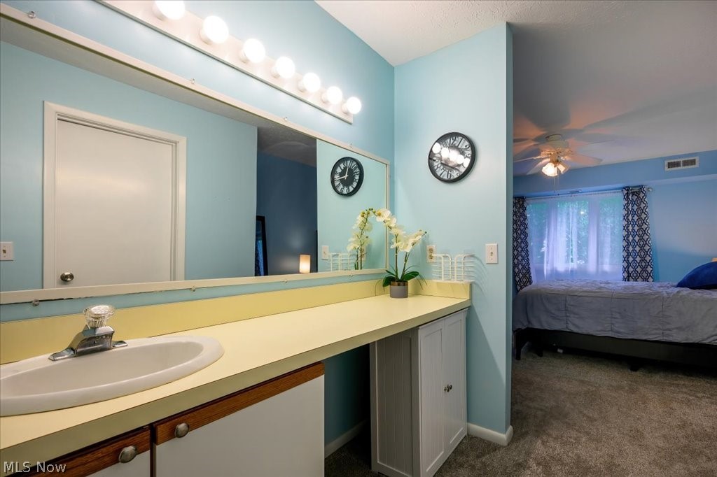 Hickory Ridge Condo - Residential