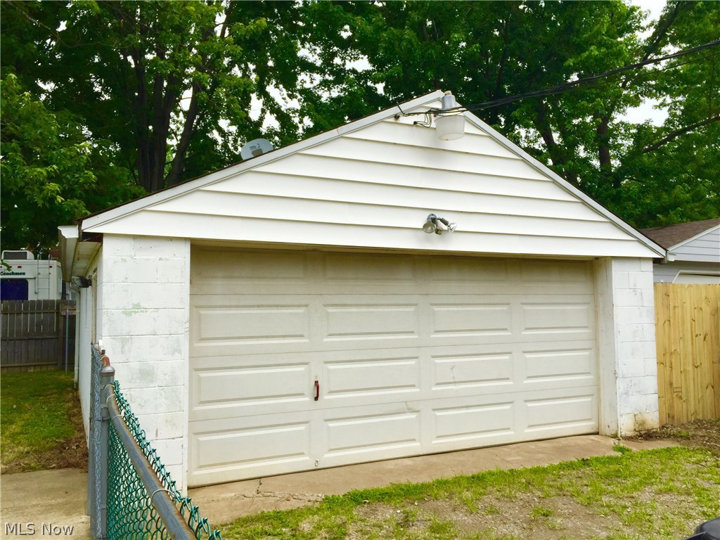 Elmwood - Residential