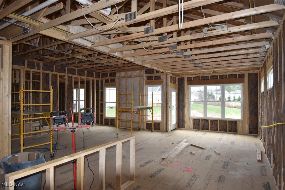 1486 Lake Front Boulevard, North Lima, Ohio image 3