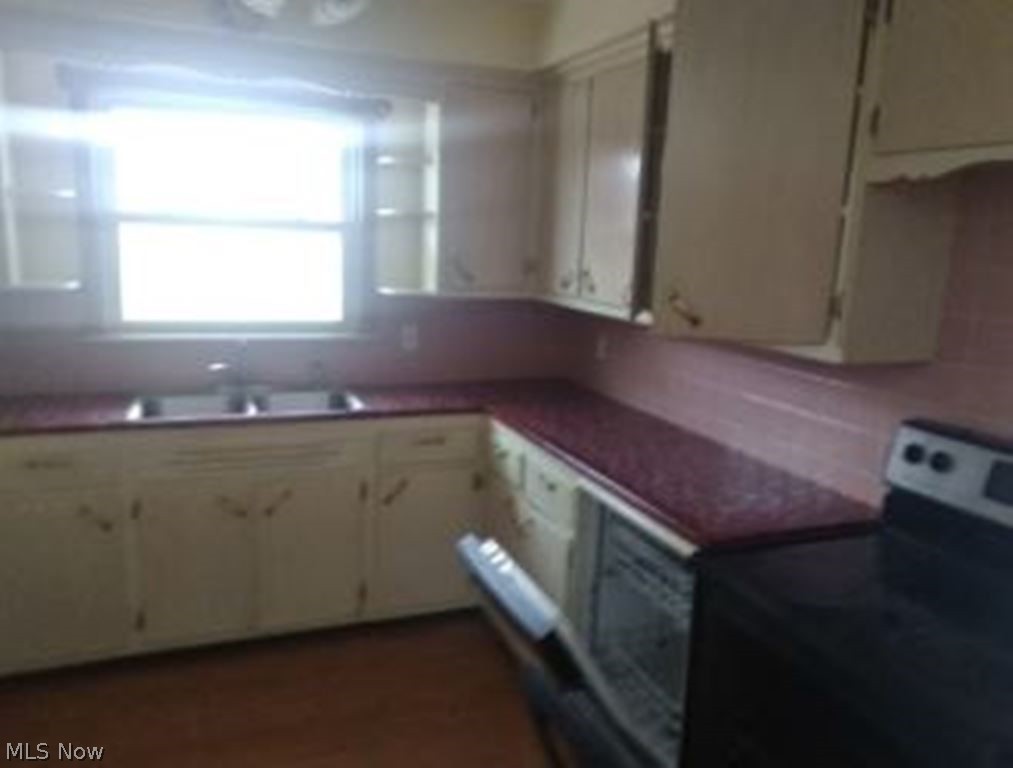 H A Stahl Properties - Residential