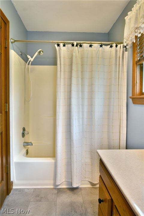 Tiny photo for 116 Beechwood Drive, Cortland, OH 44410 (MLS # 5240174)