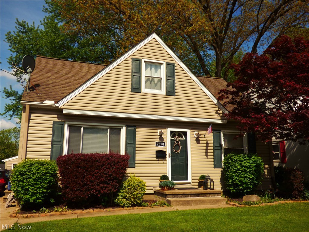 Welcome home to this gorgeously updated cape cod. Walk in to trendy colors, wood floors and a large eat-in kitchen with stunning stainless steel appliances. The first floor is rounded out with a large living room with great natural light (newer windows), 2 bedrooms with great wood floors and a full bathroom. Venture upstairs to find a lovely bonus room or sitting room with plenty of storage and a master bedroom with walk-in closet. There is a full finished basement with additional living space and a very large and updated full bathroom, spacious and clean laundry room and additional storage. Outside you will find a two-tiered deck, great for entertaining and a very spacious fully fenced in yard! There is a extra large 1 car garage with plenty of space for extras. This is the perfect home to move into this summer!