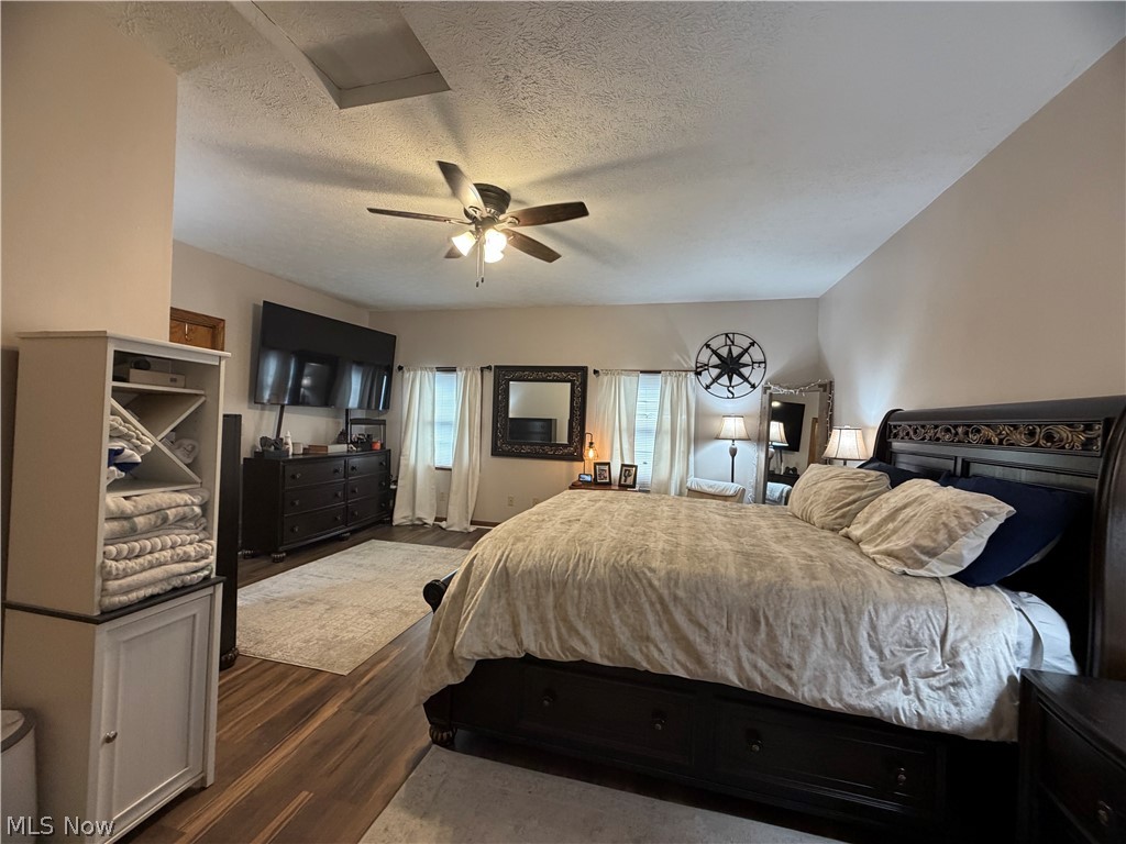 Country Woods Estates - Residential