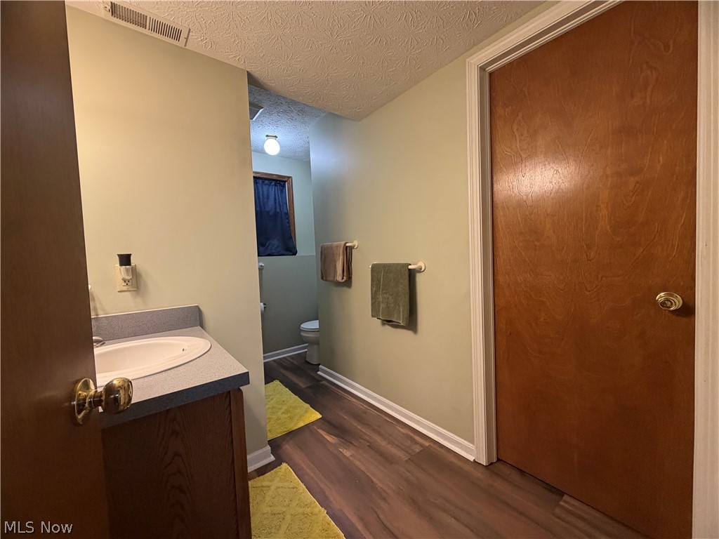 Country Woods Estates - Residential