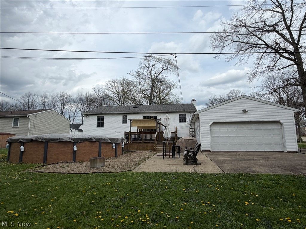 Photo of 1157 Sturbridge Drive, Louisville, OH 44641 (MLS # 5202608)