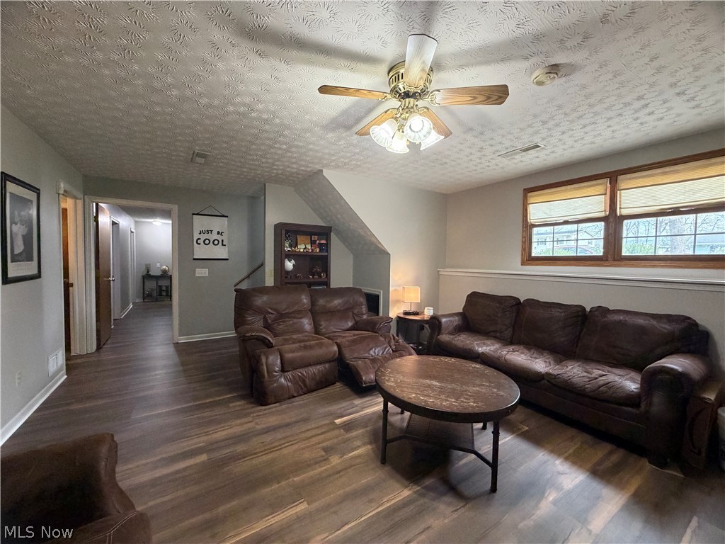 Country Woods Estates - Residential