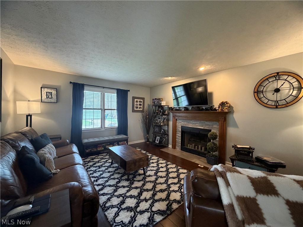 Country Woods Estates - Residential