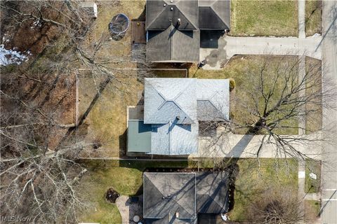 Tiny photo for 4057 Brendan Lane, North Olmsted, OH 44070 (MLS # 5188019)