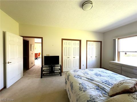 Tiny photo for 135 Village Drive, Seven Hills, OH 44131 (MLS # 5207220)