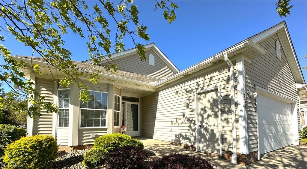 Photo of 135 Village Drive, Seven Hills, OH 44131 (MLS # 5207220)