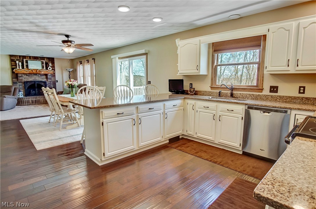 Scenery Hill - Residential