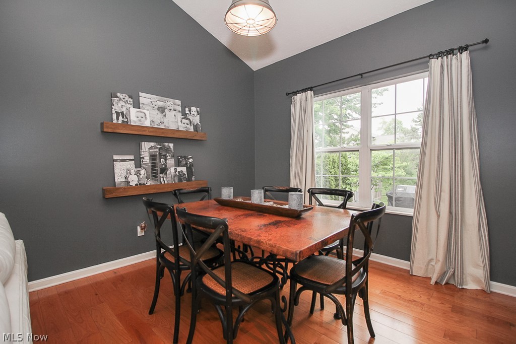 Bridgeport Vill - Residential