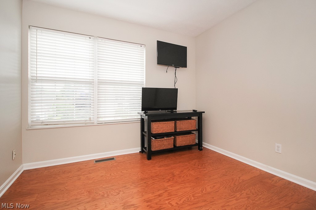 Bridgeport Vill - Residential