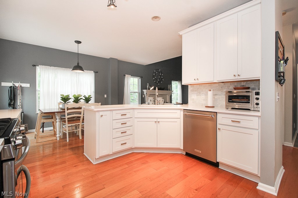 Bridgeport Vill - Residential