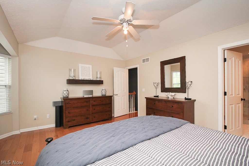 Bridgeport Vill - Residential