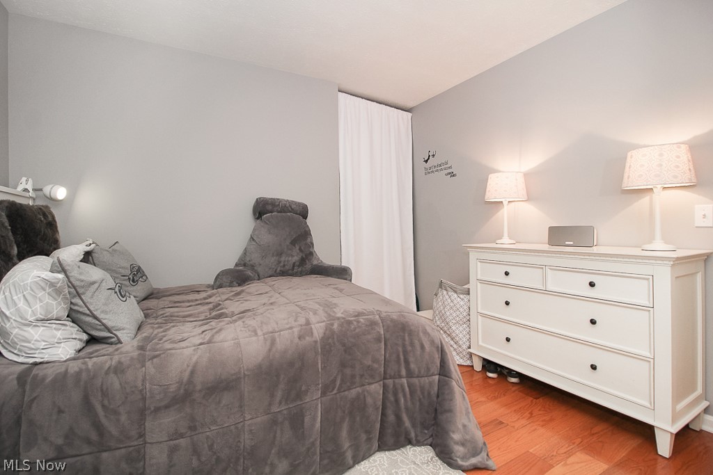 Bridgeport Vill - Residential