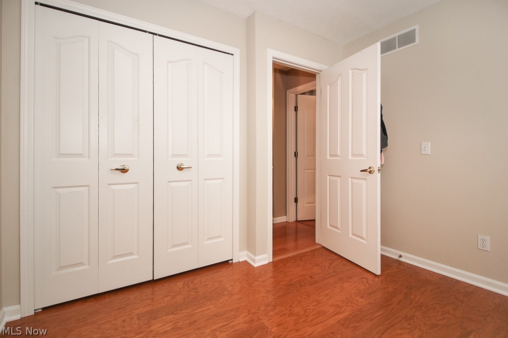 Bridgeport Vill - Residential