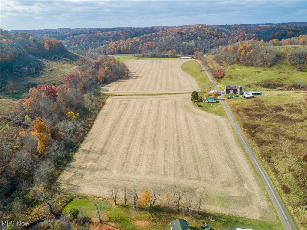 6006 Post Boy Road, Newcomerstown, Ohio image 1