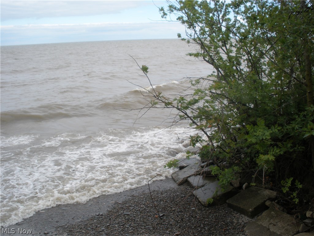 Sheffield On Lake - Residential