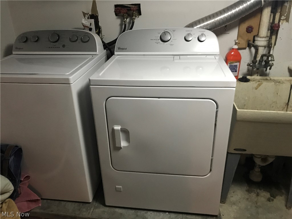 Mayfield/Belvoir Blvd - Residential