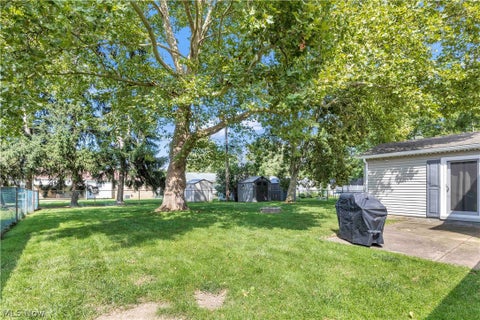 Tiny photo for 208 Georgia Avenue, Elyria, OH 44035 (MLS # 5239991)