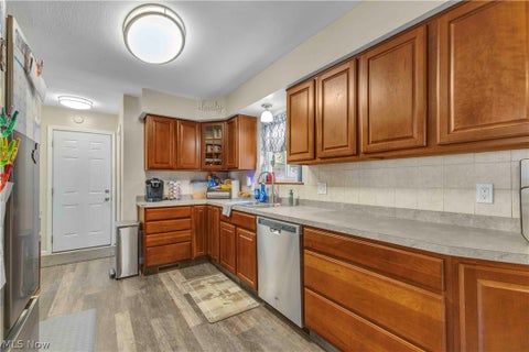 Tiny photo for 208 Georgia Avenue, Elyria, OH 44035 (MLS # 5239991)