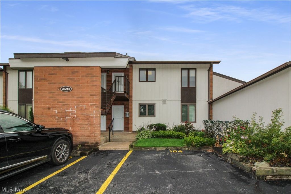 Photo of 2594 E Sun Valley Drive, Port Clinton, OH 43452 (MLS # 5226543)