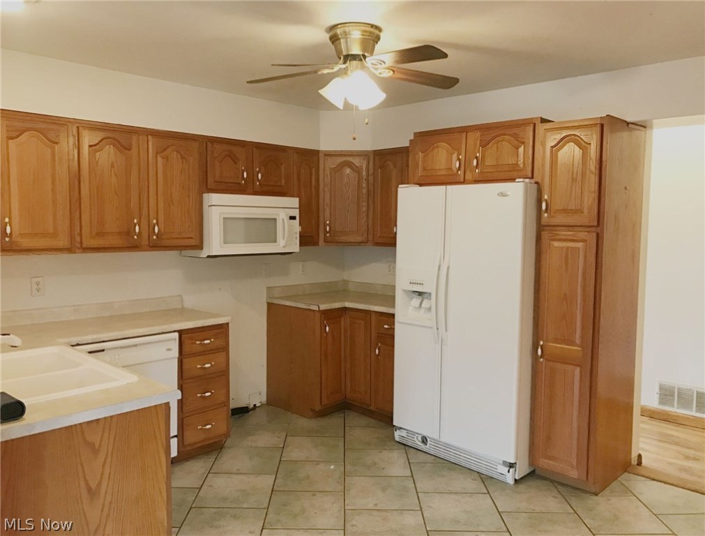 Dupont Manor Adn - Residential