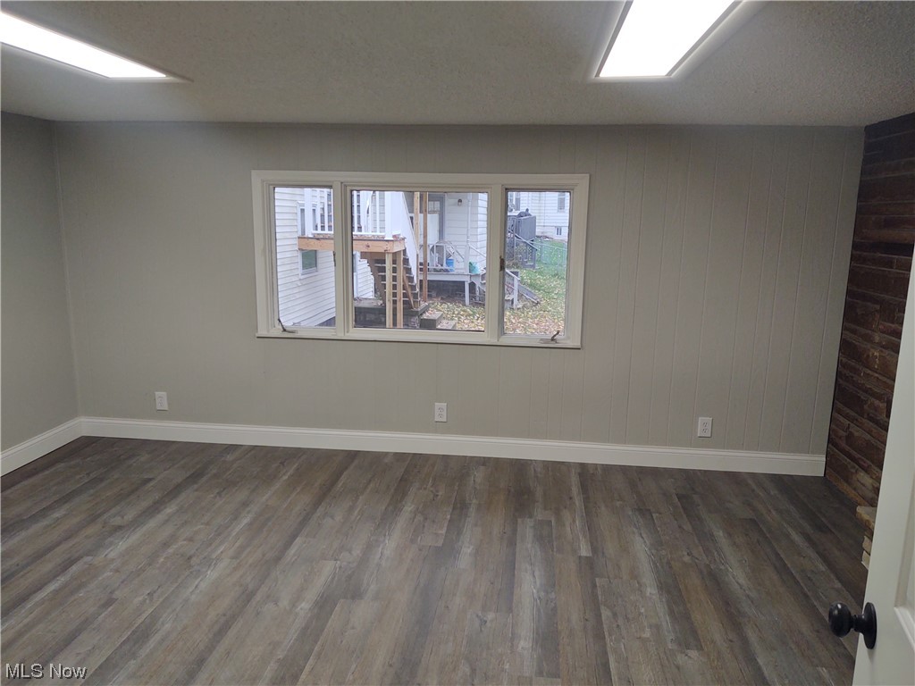 Gallups Add - Residential