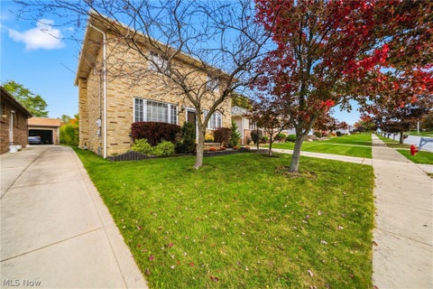 Tiny photo for 520 Orchardview Avenue, Seven Hills, OH 44113 (MLS # 5252919)