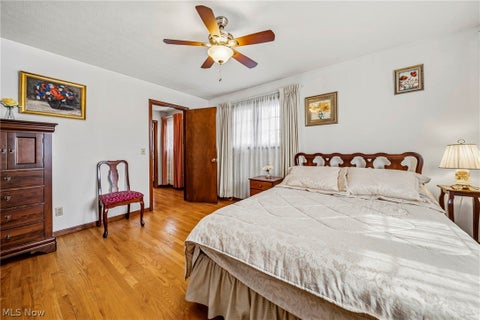 Tiny photo for 520 Orchardview Avenue, Seven Hills, OH 44113 (MLS # 5252919)